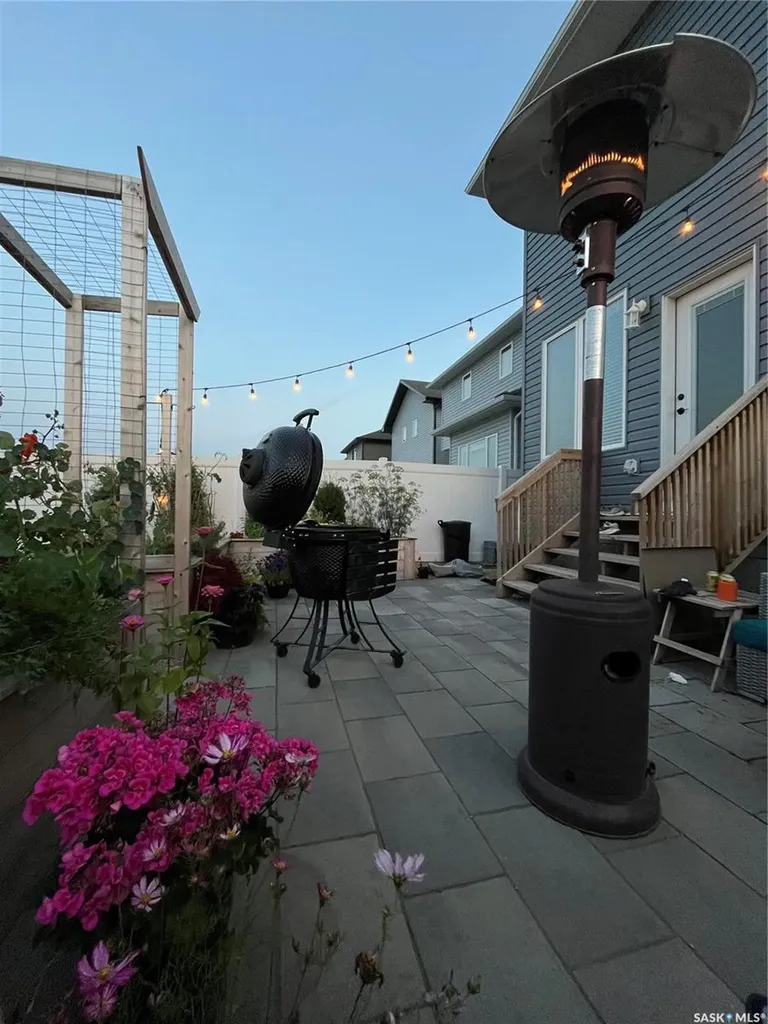 578 Mcfaull Crescent Saskatoon SK S7V 0T3
