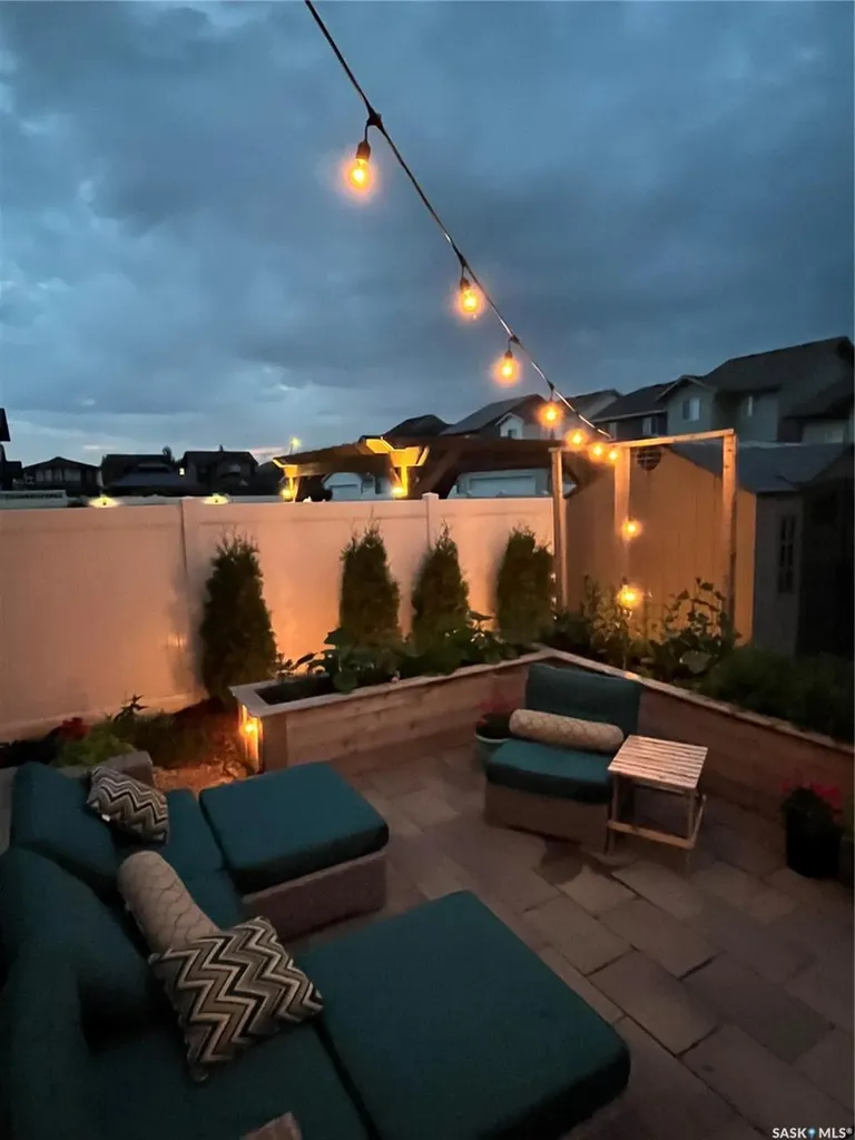578 Mcfaull Crescent Saskatoon SK S7V 0T3