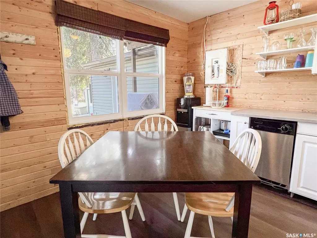 4 3rd Crescent S Candle Lake SK S0J 3E0