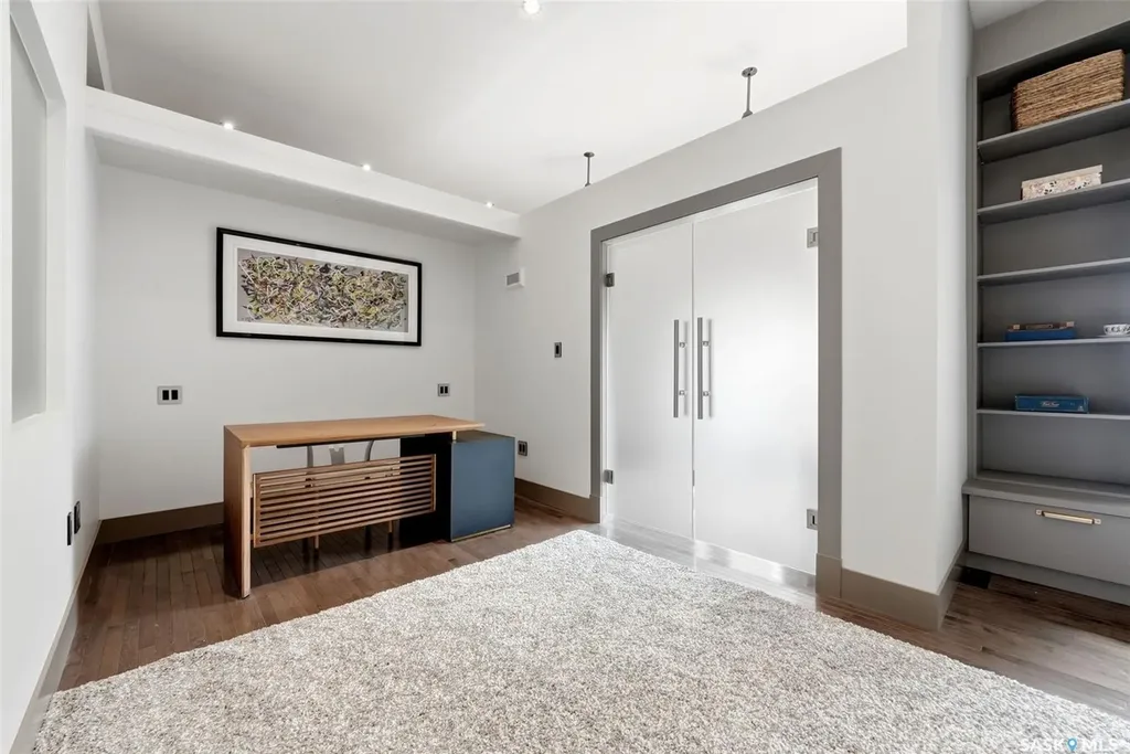 1324 Halifax Street Regina SK S4R 1V1