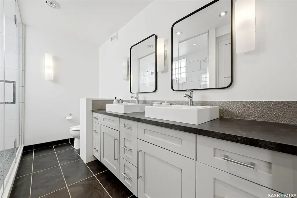 1324 Halifax Street Regina SK S4R 1V1
