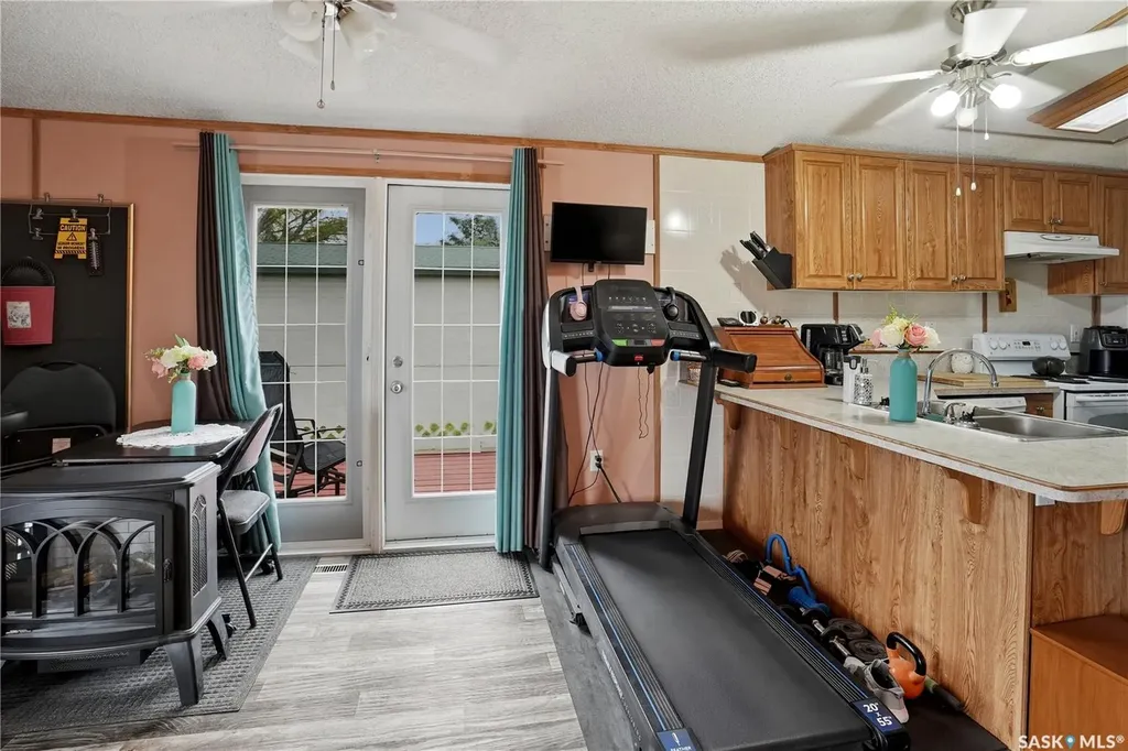 495 35th Street Battleford SK S0M 0E0