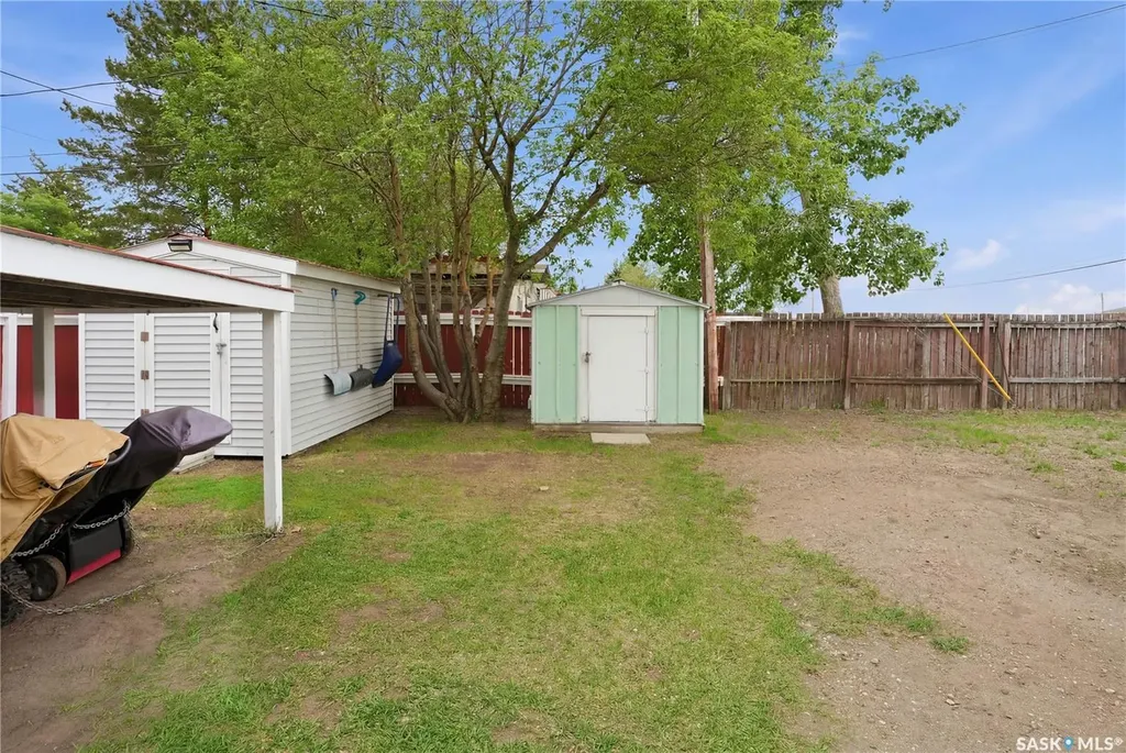 495 35th Street Battleford SK S0M 0E0