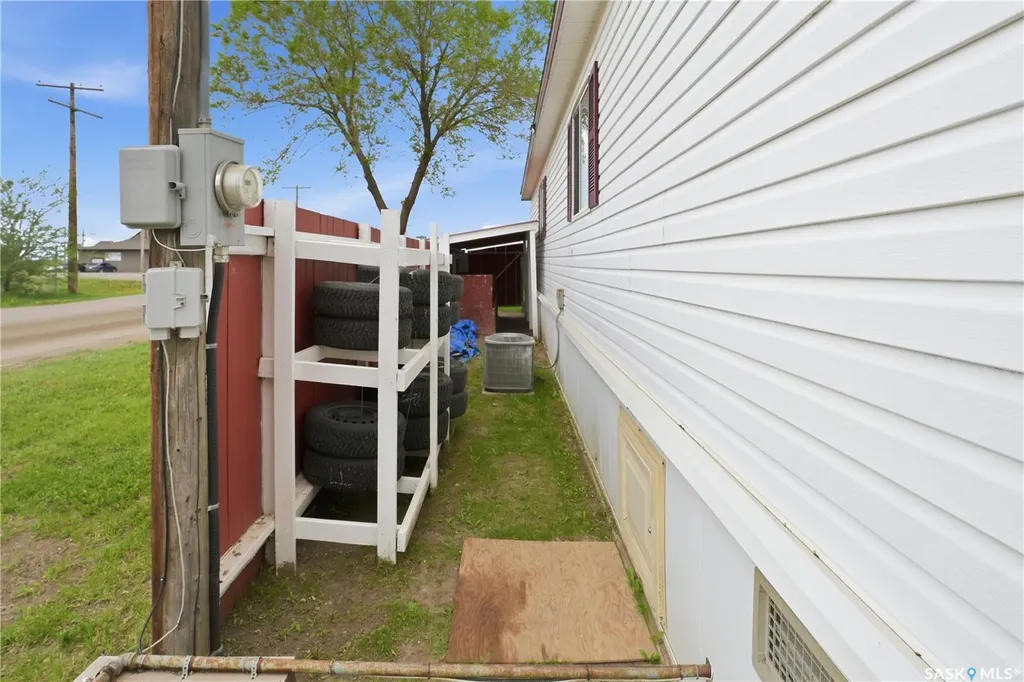 495 35th Street Battleford SK S0M 0E0