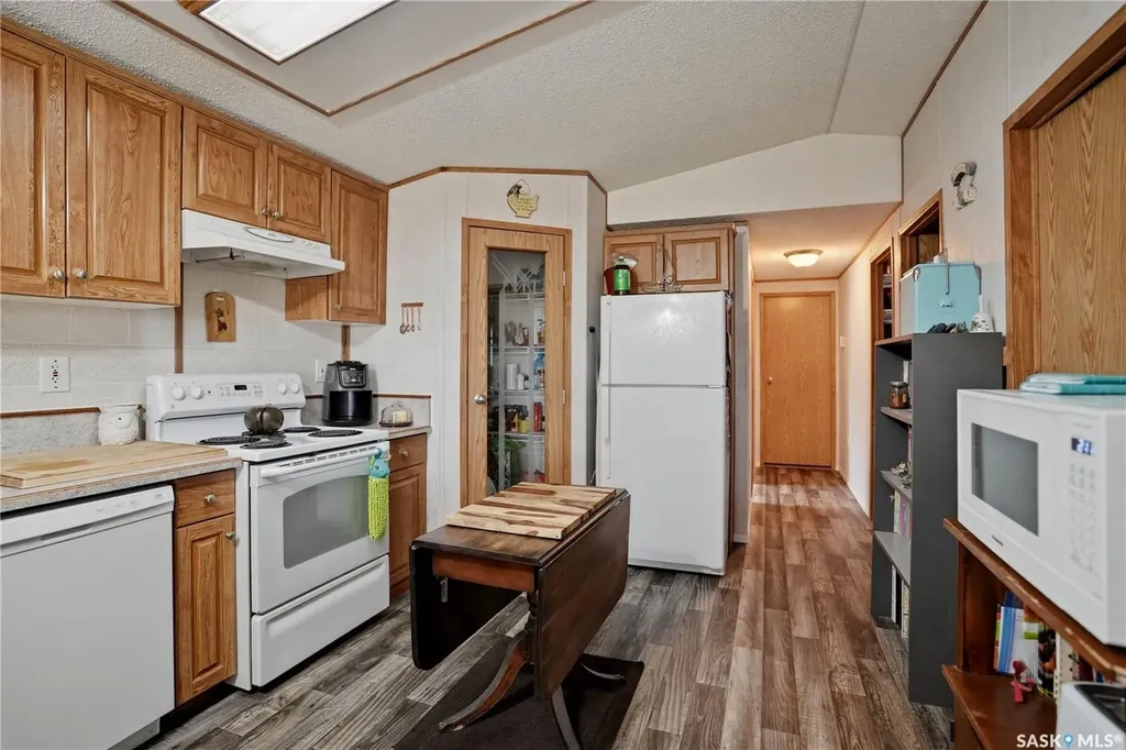 495 35th Street Battleford SK S0M 0E0
