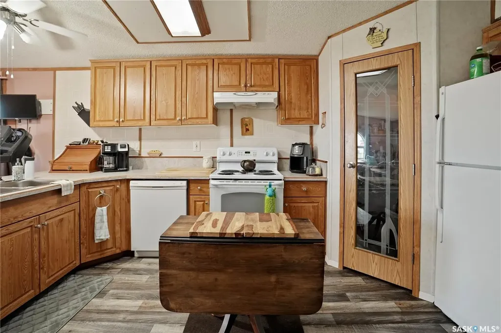 495 35th Street Battleford SK S0M 0E0