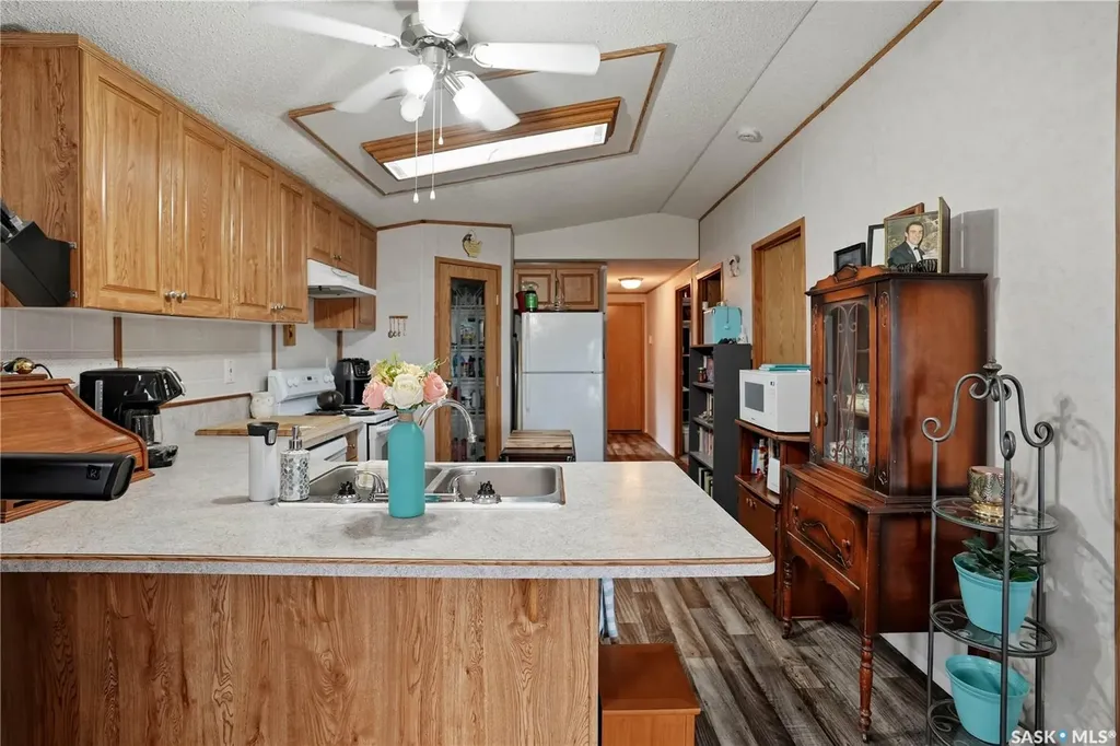 495 35th Street Battleford SK S0M 0E0