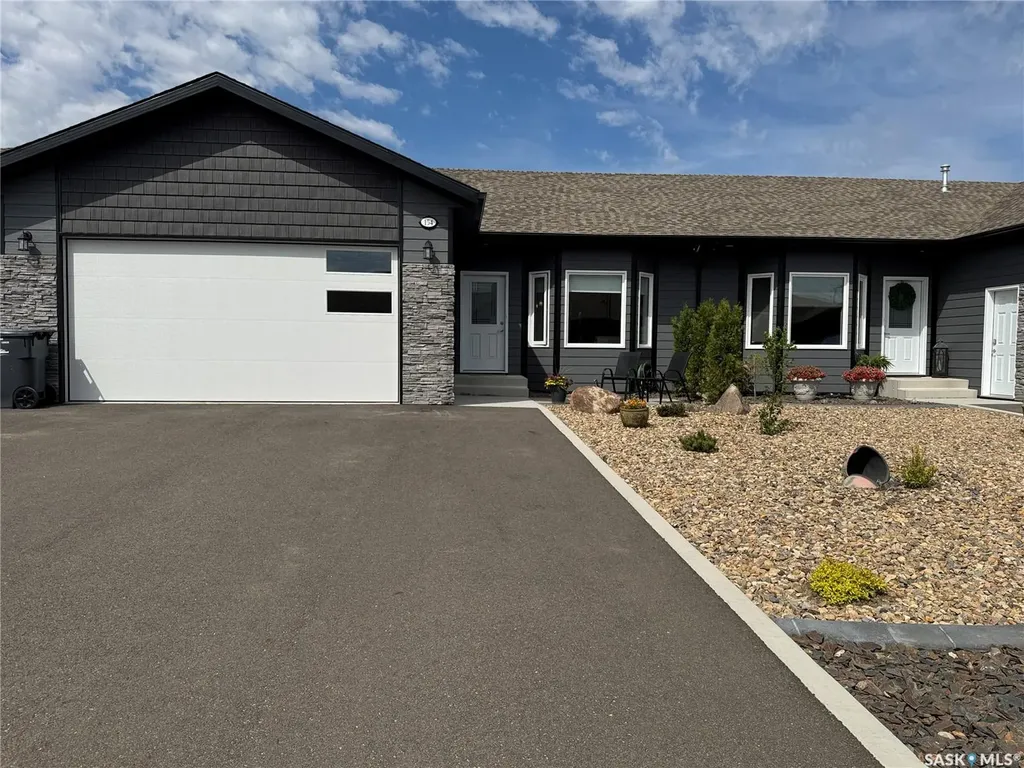 154 Heritage Landing Crescent Battleford SK S0M 0E0