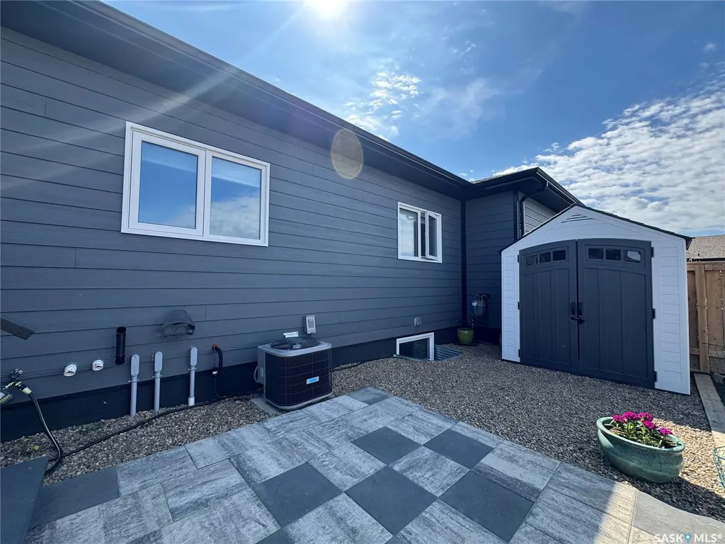 154 Heritage Landing Crescent Battleford SK S0M 0E0
