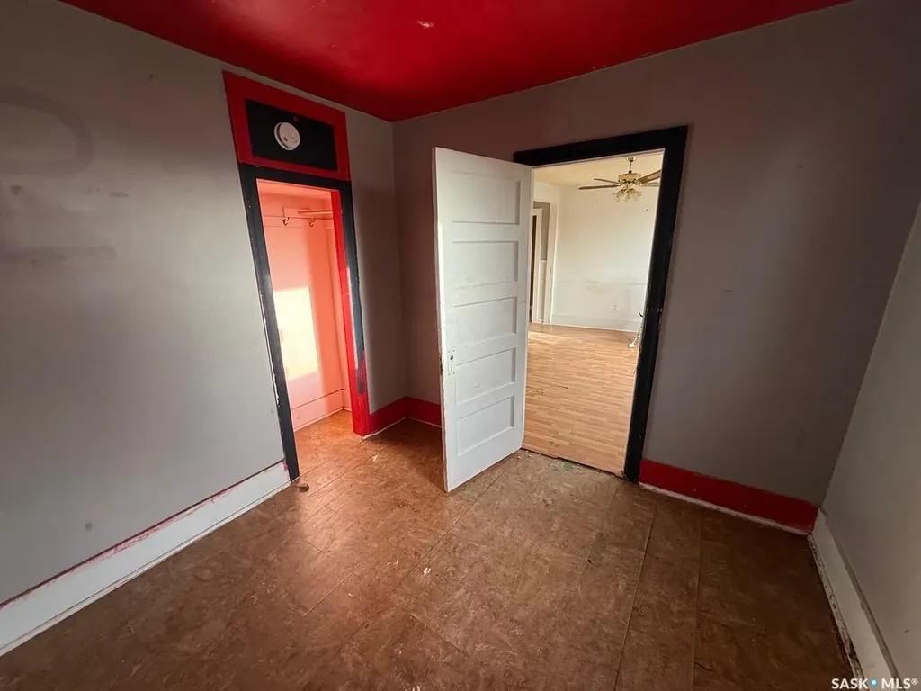 1712 103rd Street North Battleford SK S9A 1L9