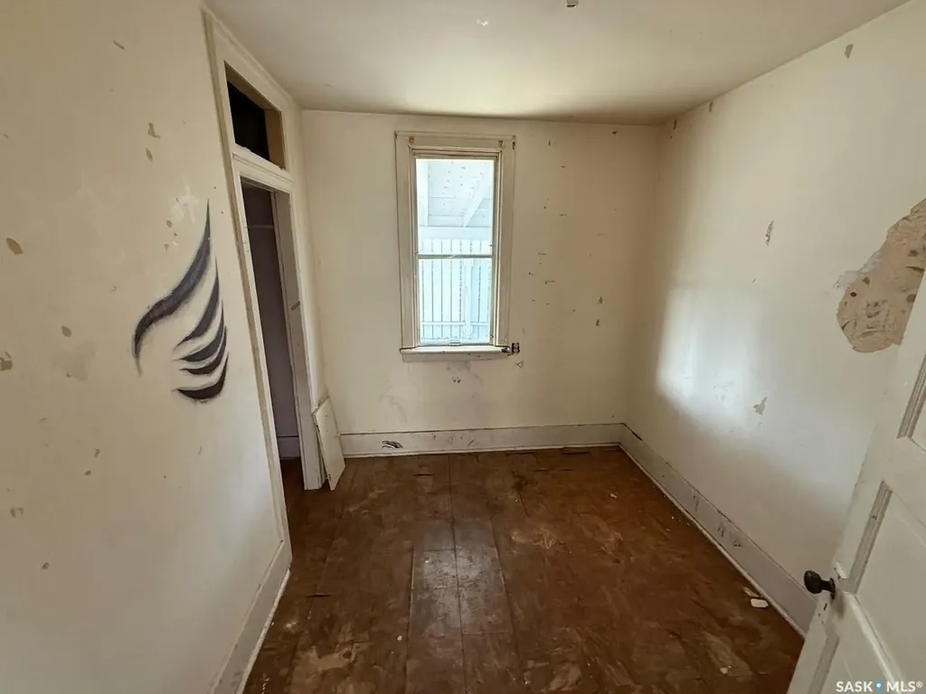 1712 103rd Street North Battleford SK S9A 1L9