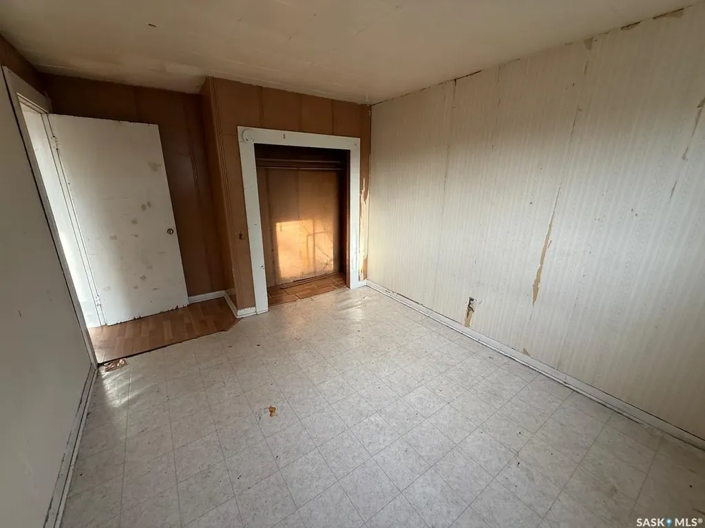 1712 103rd Street North Battleford SK S9A 1L9