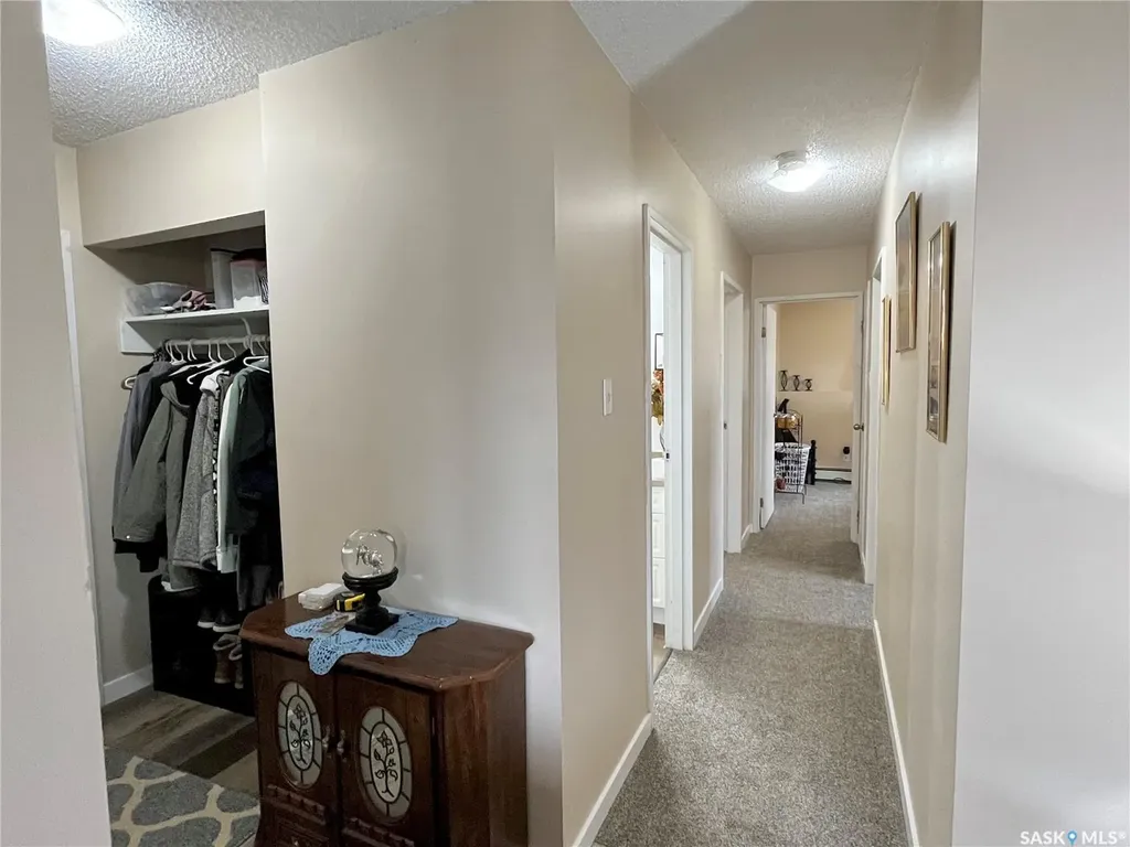 502 5th Avenue Weyburn SK S4H 2W1