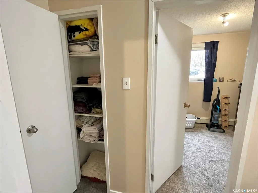 502 5th Avenue Weyburn SK S4H 2W1