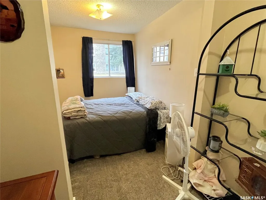 502 5th Avenue Weyburn SK S4H 2W1