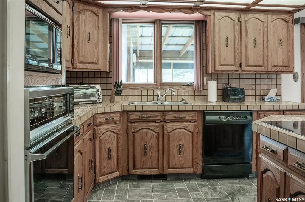 304 Pierson Street Neudorf SK S0A 2T0