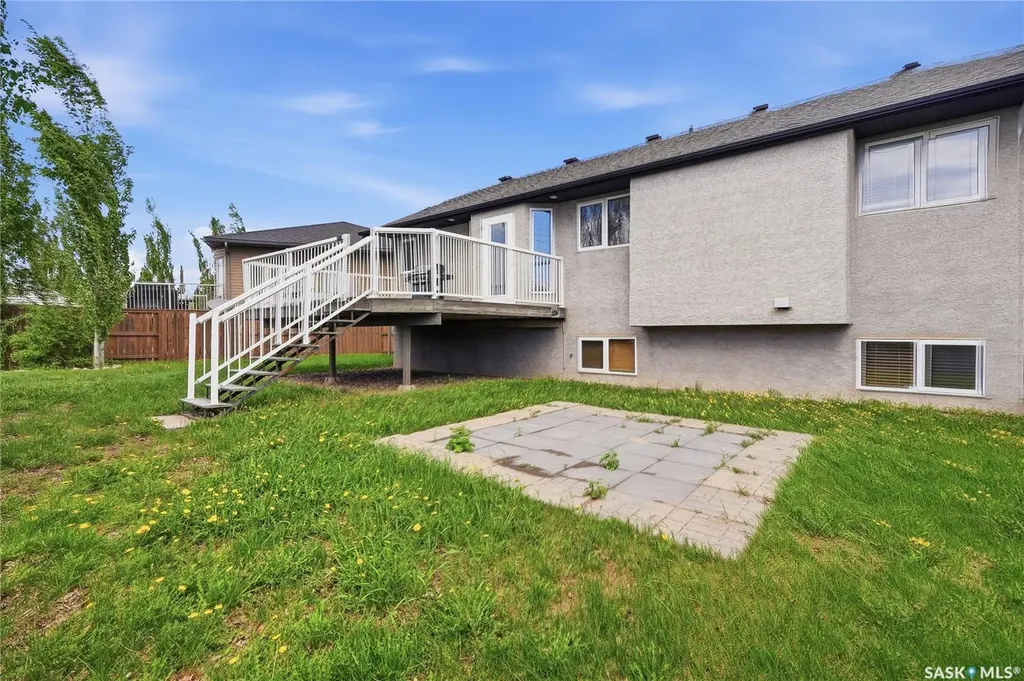 469 Brooklyn Crescent Warman SK S0K 0A1