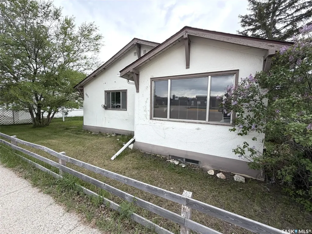 501 Churchill Street Hudson Bay SK S0E 0Y0