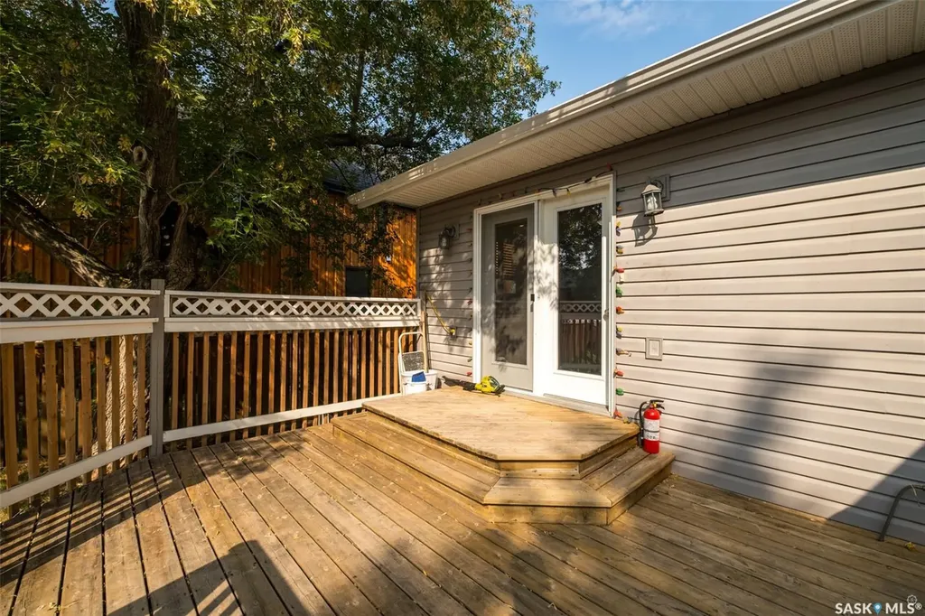 441 6th Street E Prince Albert SK S6V 0N3