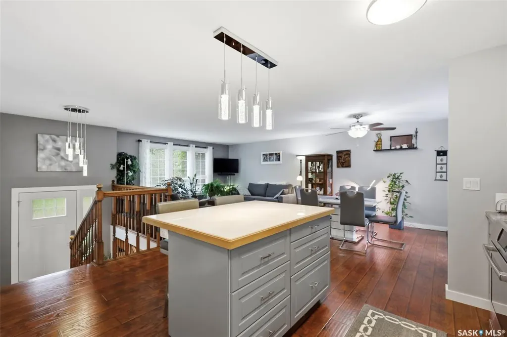 126 Candle Crescent Saskatoon SK S7K 5A2