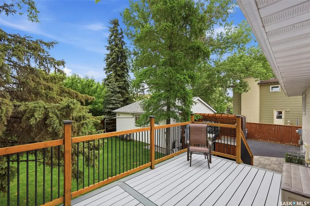 126 Candle Crescent Saskatoon SK S7K 5A2