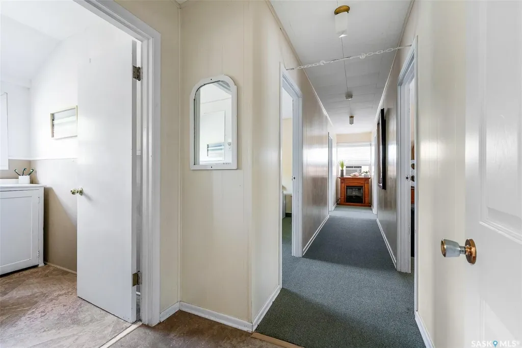 301 Pine Tree Road Marquis Rm No. 191 SK S0H 2X0