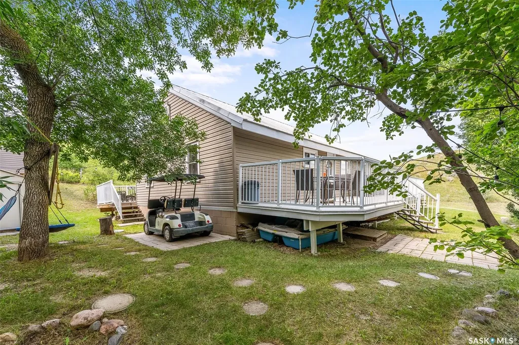 301 Pine Tree Road Marquis Rm No. 191 SK S0H 2X0