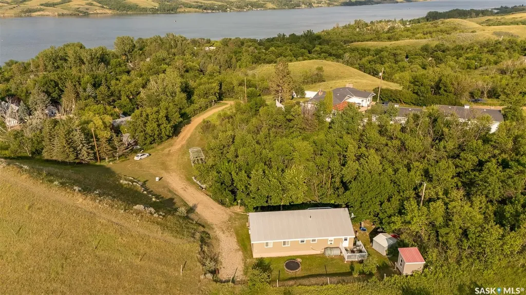 301 Pine Tree Road Marquis Rm No. 191 SK S0H 2X0