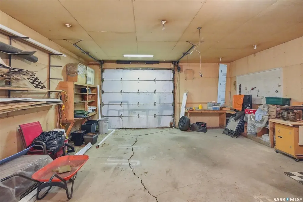 2705 37th Street W Saskatoon SK S7L 4E9