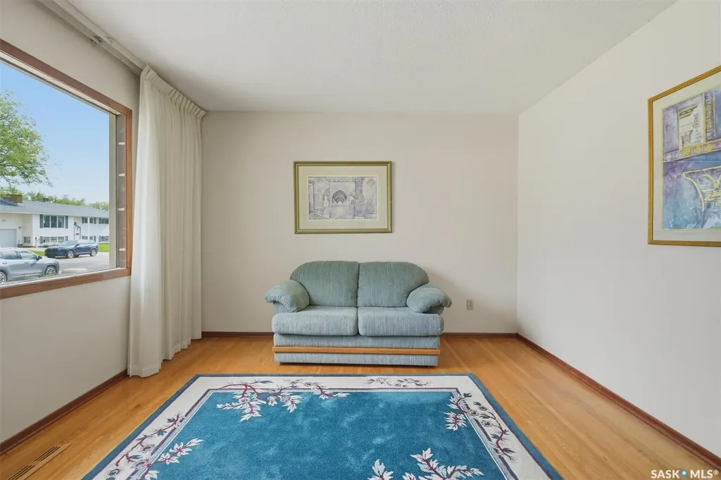 2705 37th Street W Saskatoon SK S7L 4E9