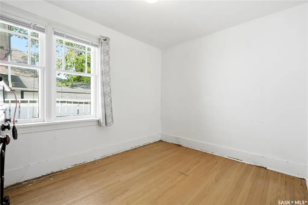 525 5th Street E Saskatoon SK S7H 1G2