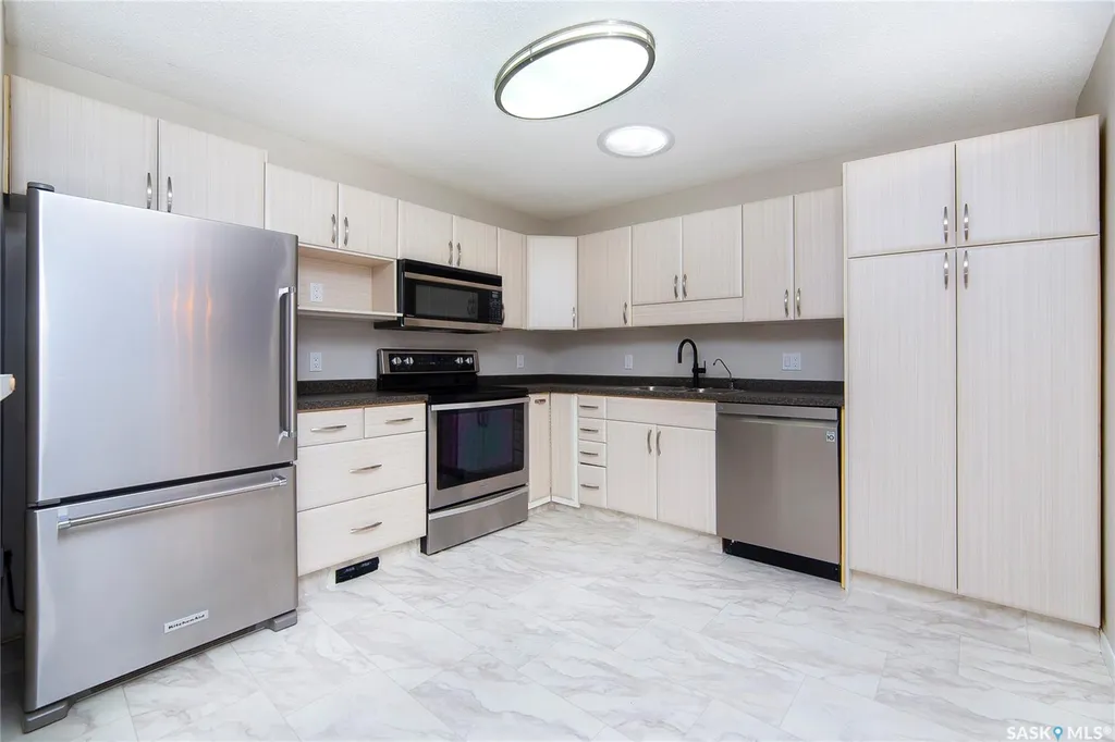 3415 Calder Crescent Saskatoon SK S7J 4Z9