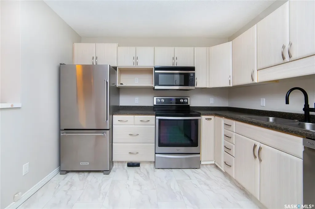3415 Calder Crescent Saskatoon SK S7J 4Z9