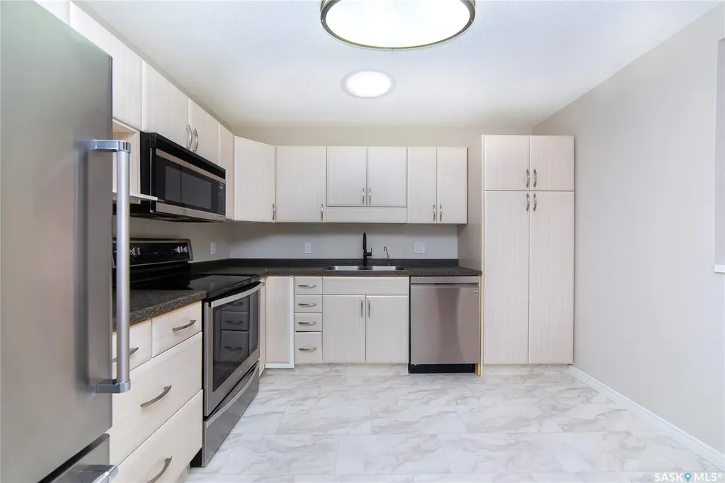 3415 Calder Crescent Saskatoon SK S7J 4Z9