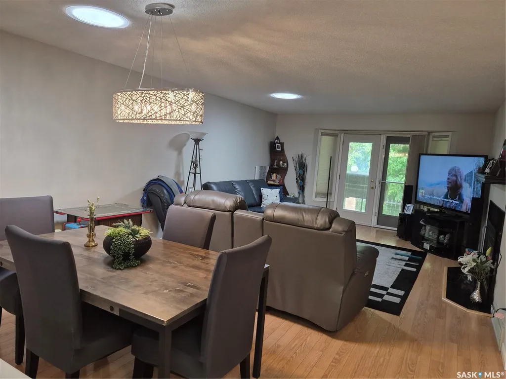 3415 Calder Crescent Saskatoon SK S7J 4Z9