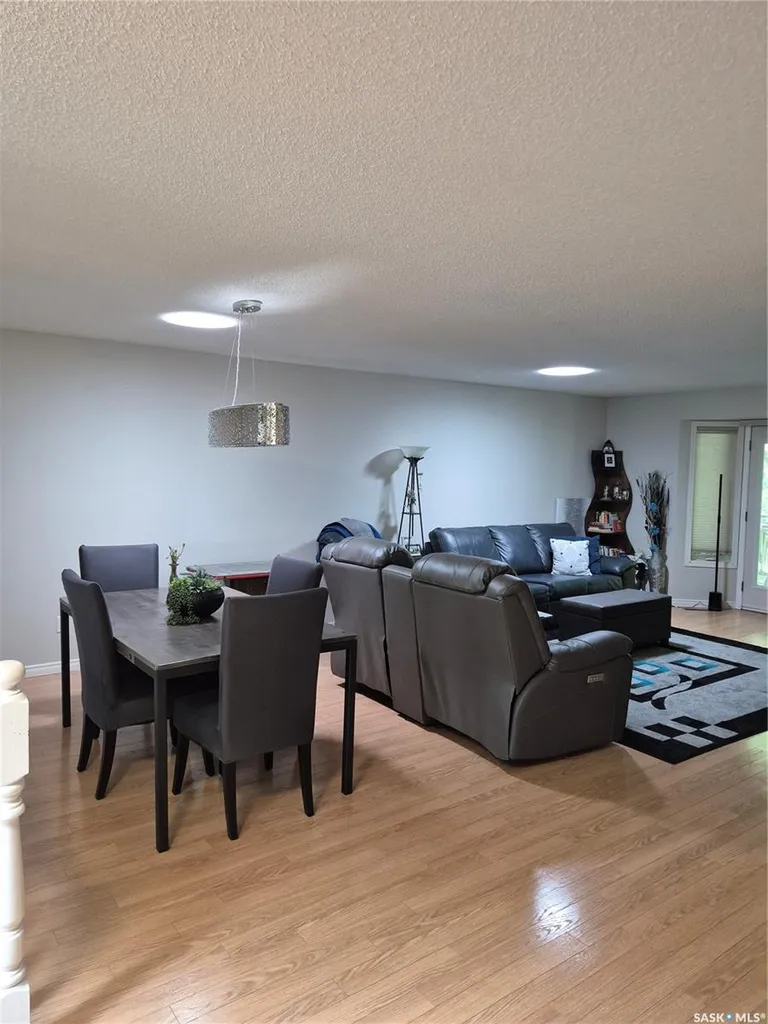 3415 Calder Crescent Saskatoon SK S7J 4Z9