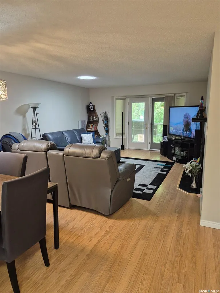3415 Calder Crescent Saskatoon SK S7J 4Z9