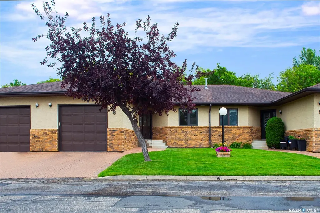 3415 Calder Crescent Saskatoon SK S7J 4Z9