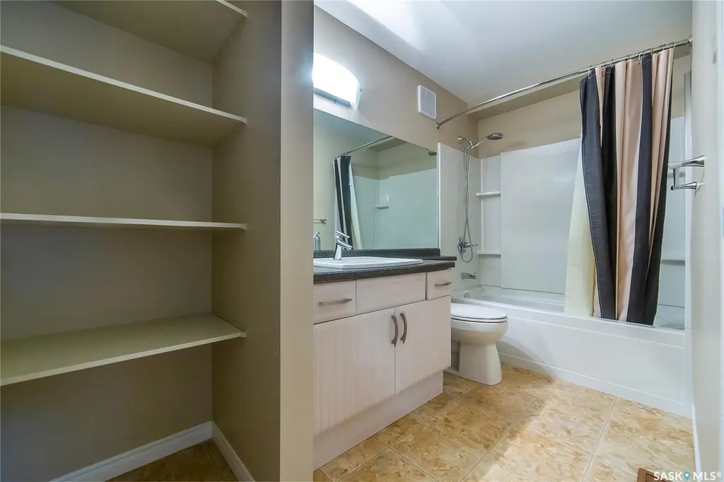 3415 Calder Crescent Saskatoon SK S7J 4Z9