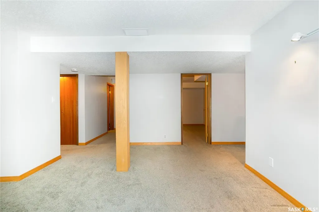 3415 Calder Crescent Saskatoon SK S7J 4Z9