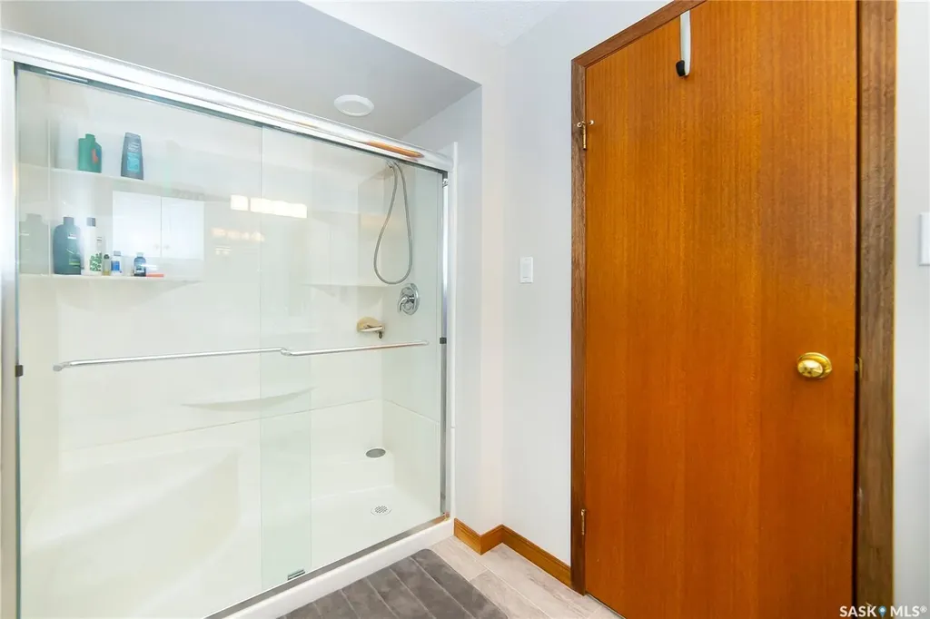3415 Calder Crescent Saskatoon SK S7J 4Z9