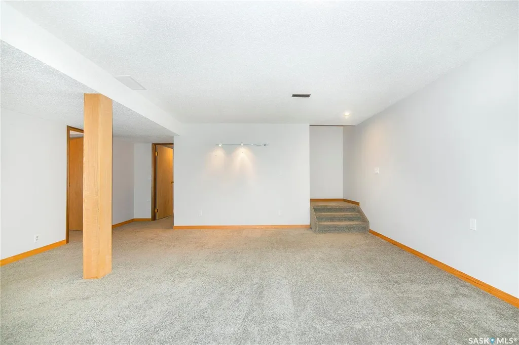 3415 Calder Crescent Saskatoon SK S7J 4Z9