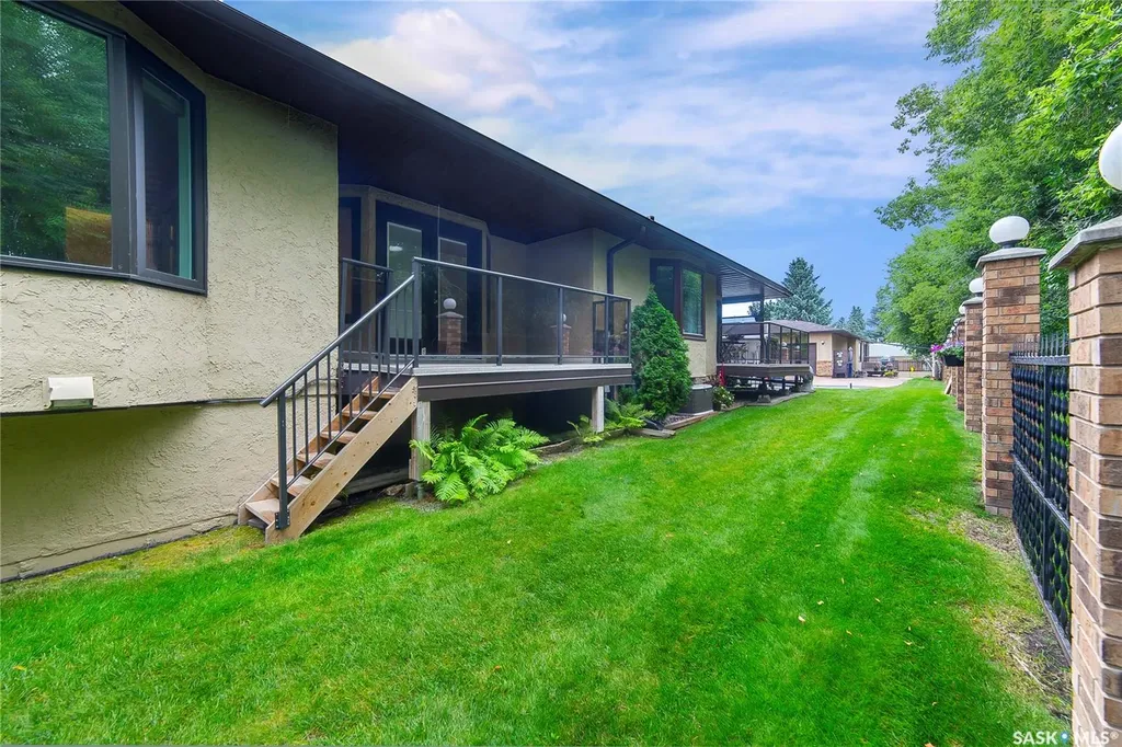 3415 Calder Crescent Saskatoon SK S7J 4Z9