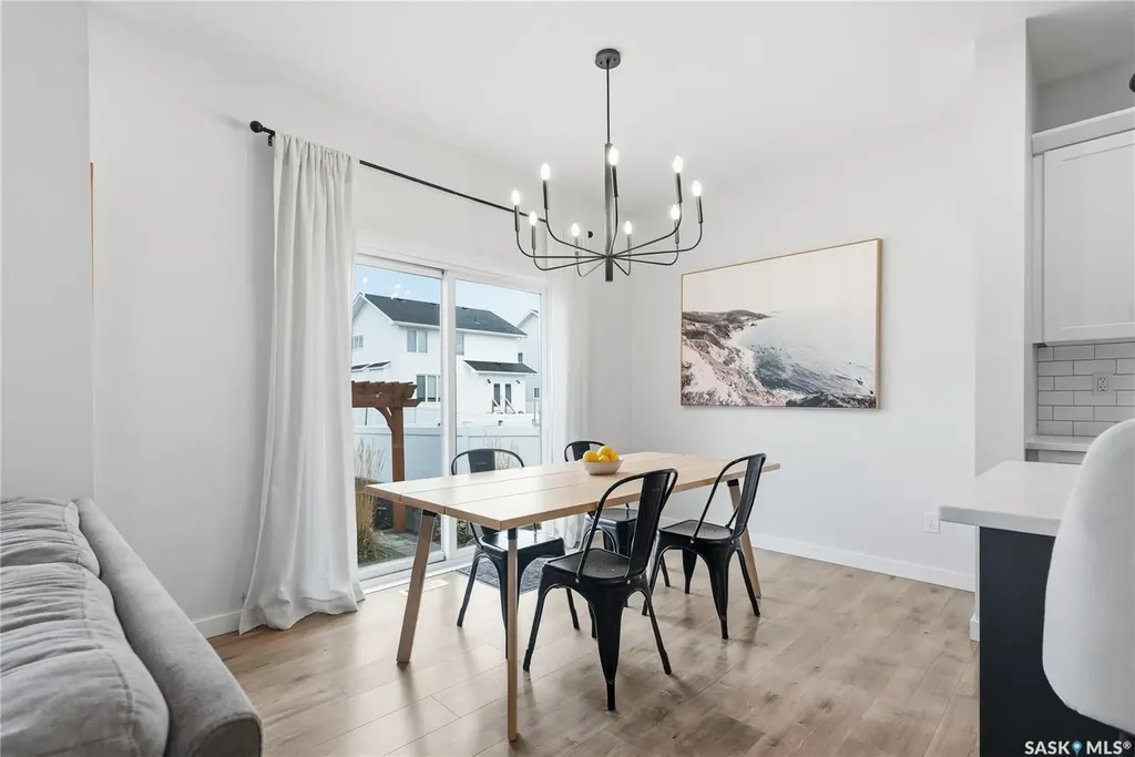 160 Thakur Street Saskatoon SK S7W 1C4