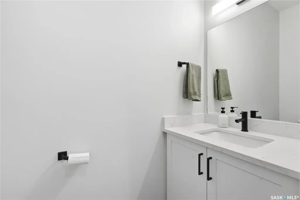 160 Thakur Street Saskatoon SK S7W 1C4