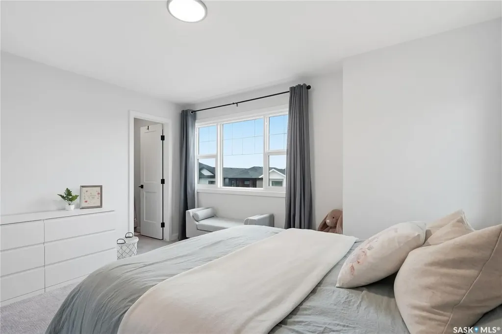 160 Thakur Street Saskatoon SK S7W 1C4