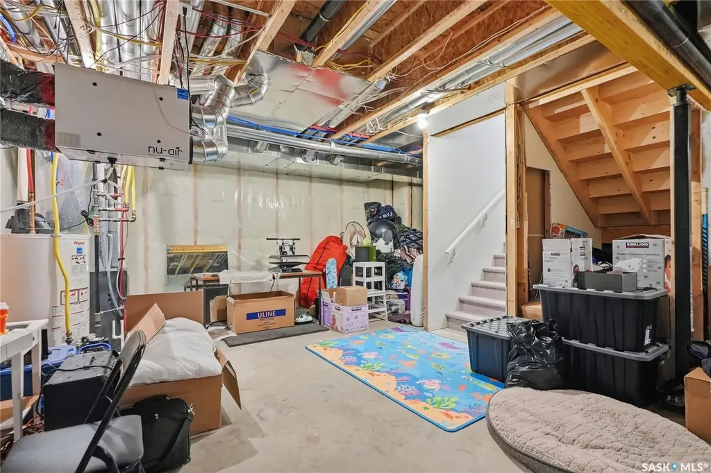 160 Thakur Street Saskatoon SK S7W 1C4