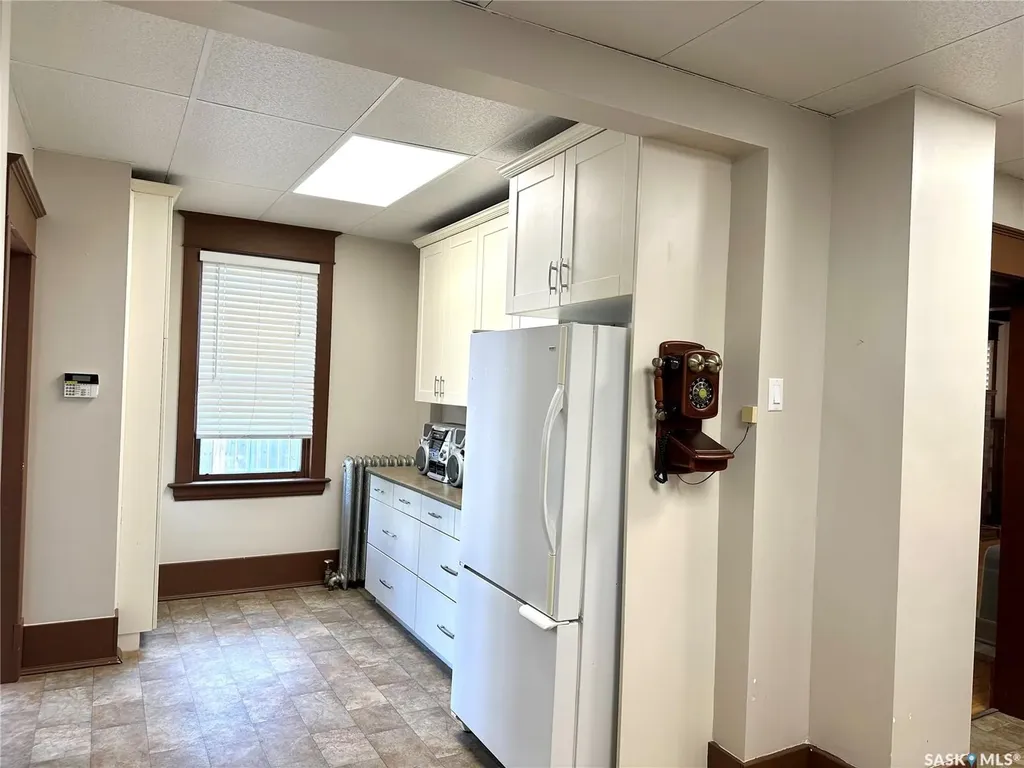 1372 98th Street North Battleford SK S9A 0M2