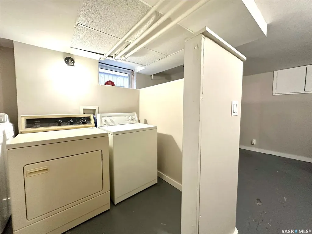 1372 98th Street North Battleford SK S9A 0M2