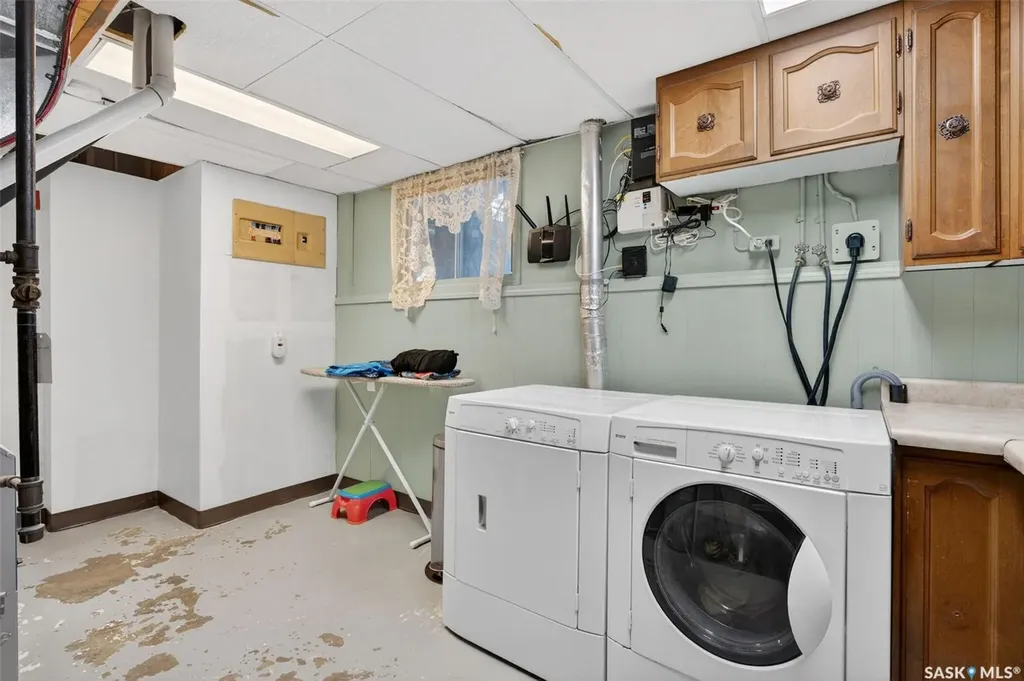 2330 Central Avenue Prince Albert SK S6V 4X5